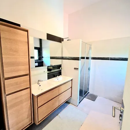 Grand Jardin, 10mn Du Centre